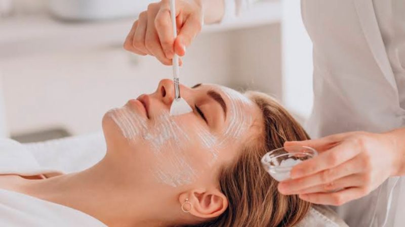 Peeling e microagulhamento