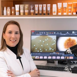Mapeamento corporal total e dermatoscopia digital